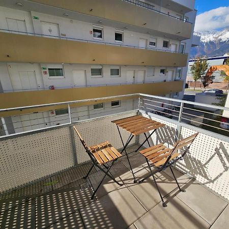 Stylish Apartment In Innsbruck + 1 Parking Spot Exterior foto